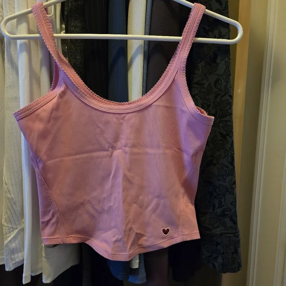 NWOT lululemon cropped ribbed tank top - Candy Cloud Pink sz S - Picture 3 of 3